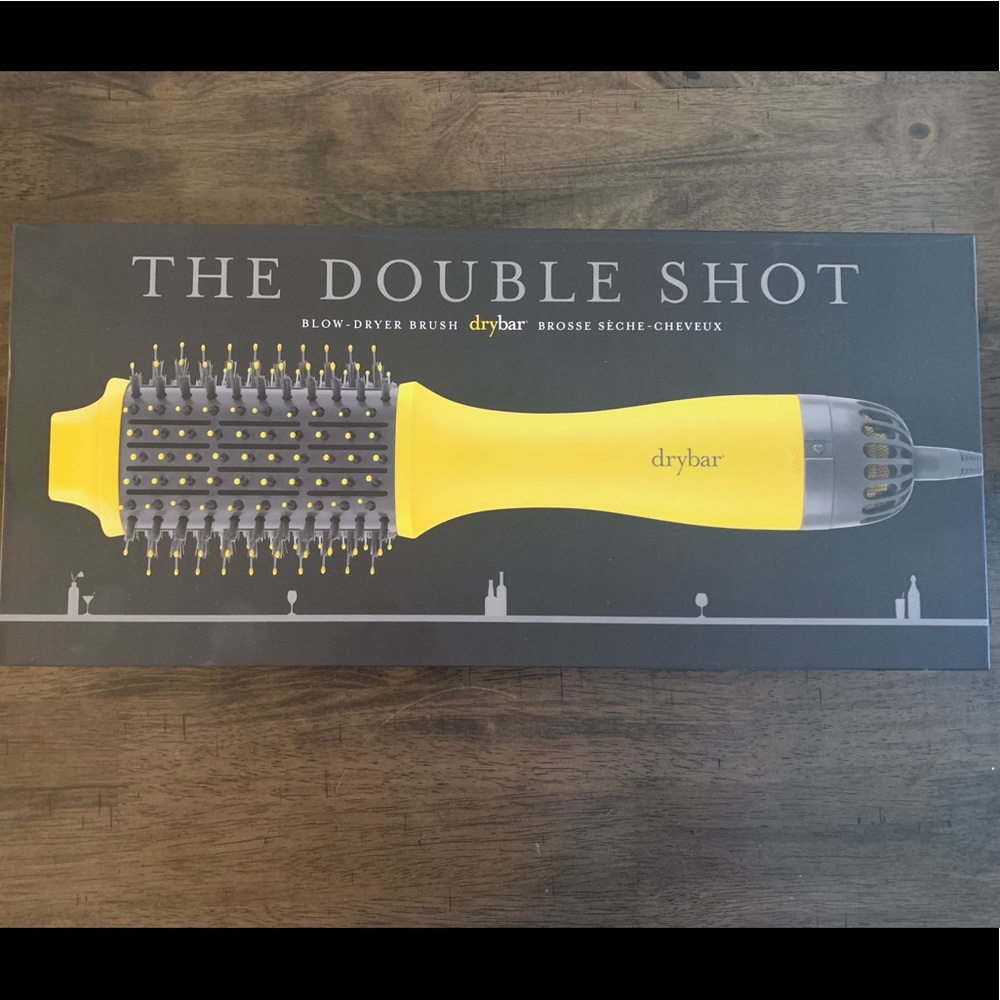 The double shot blow-dryer brush from DRYBAR